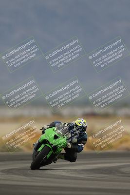 media/Nov-15-2025-Race Pace (Sat) [[8de605a2d8]]/Non Verified Riders (1st 20 Minutes)/Turn 4 (1010am)/